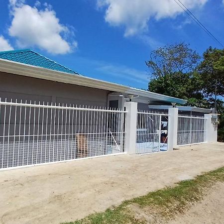 Jens Samal Vacation Rental - Centrally Located - Fully Furnished 2Br Wifi Babak Exteriör bild
